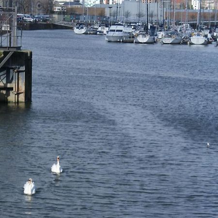 Coastal City Rooms - Waterfront Swansea Zewnętrze zdjęcie